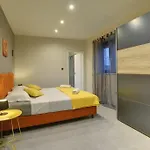 Nika Villa *